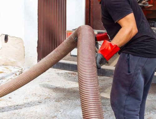 When Sewage Cleanup Requires Professional Sanitizing and Containment